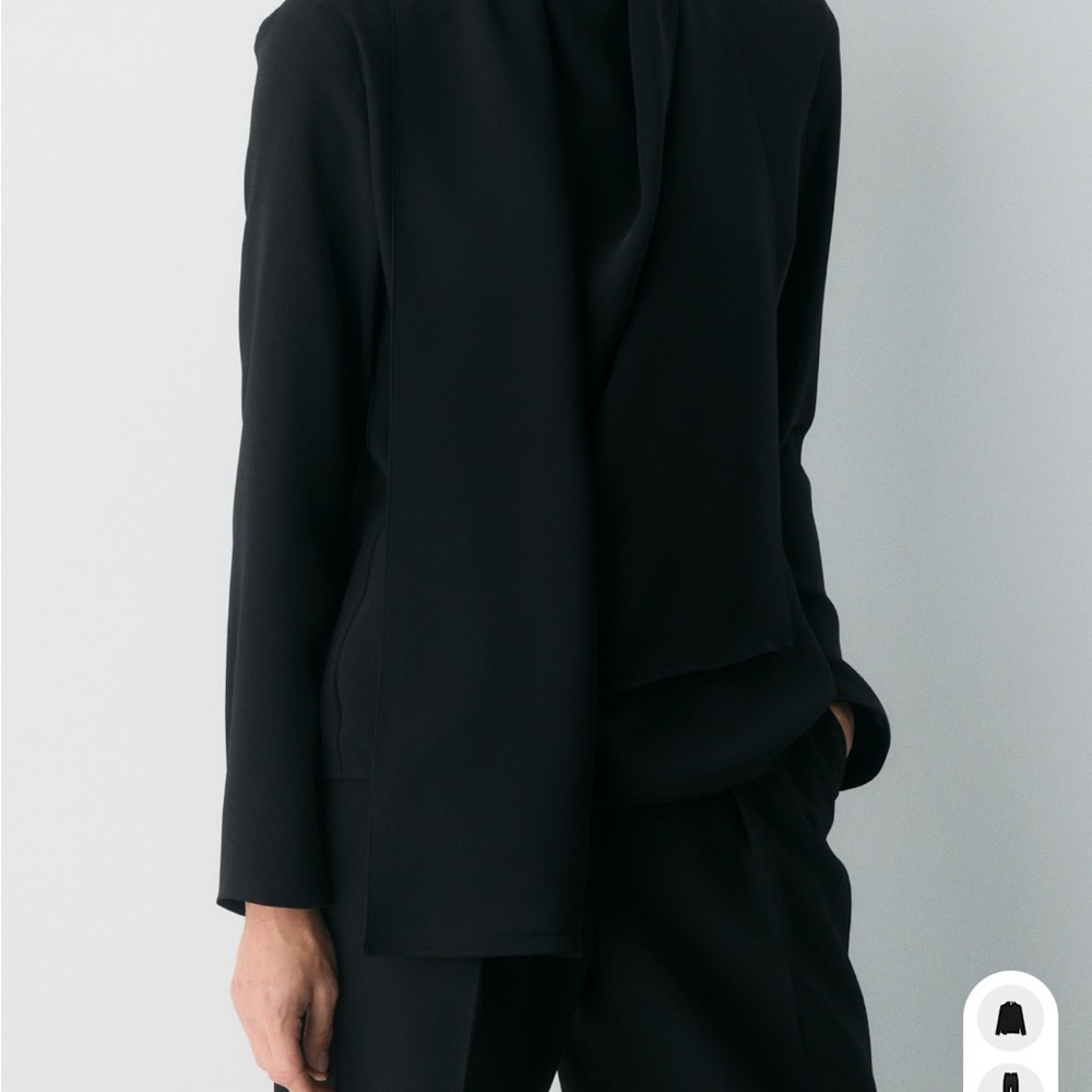 Aritzia Loretto Blouse